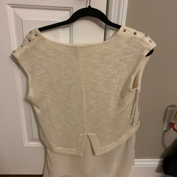 Ivory BP collection top - Picture 3 of 3